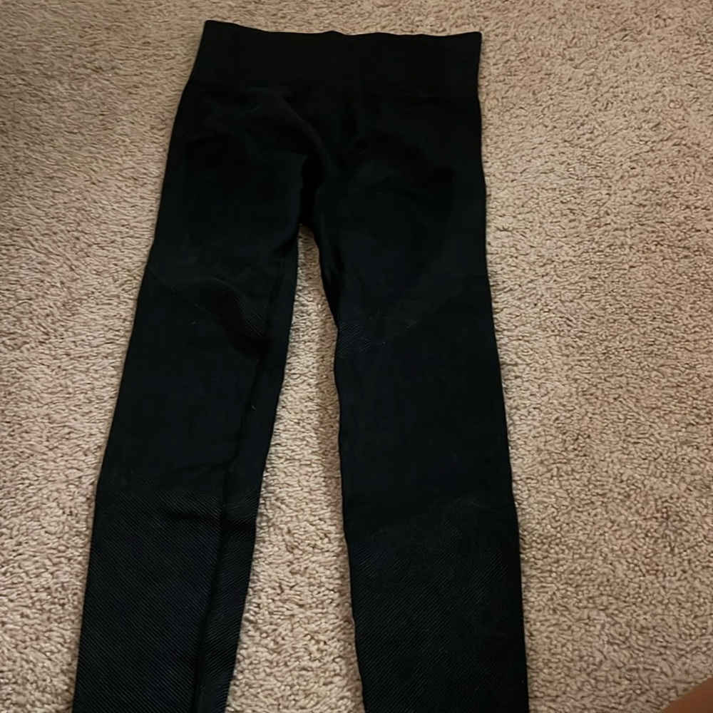 ribbed black leggings